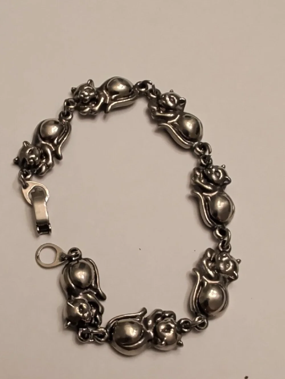 Silver Cat Link Bracelet - Women's Jewelry